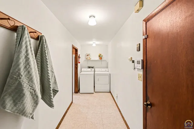 $315,000 | 2532 Southeast Alexander Drive, Topeka, KS 66605