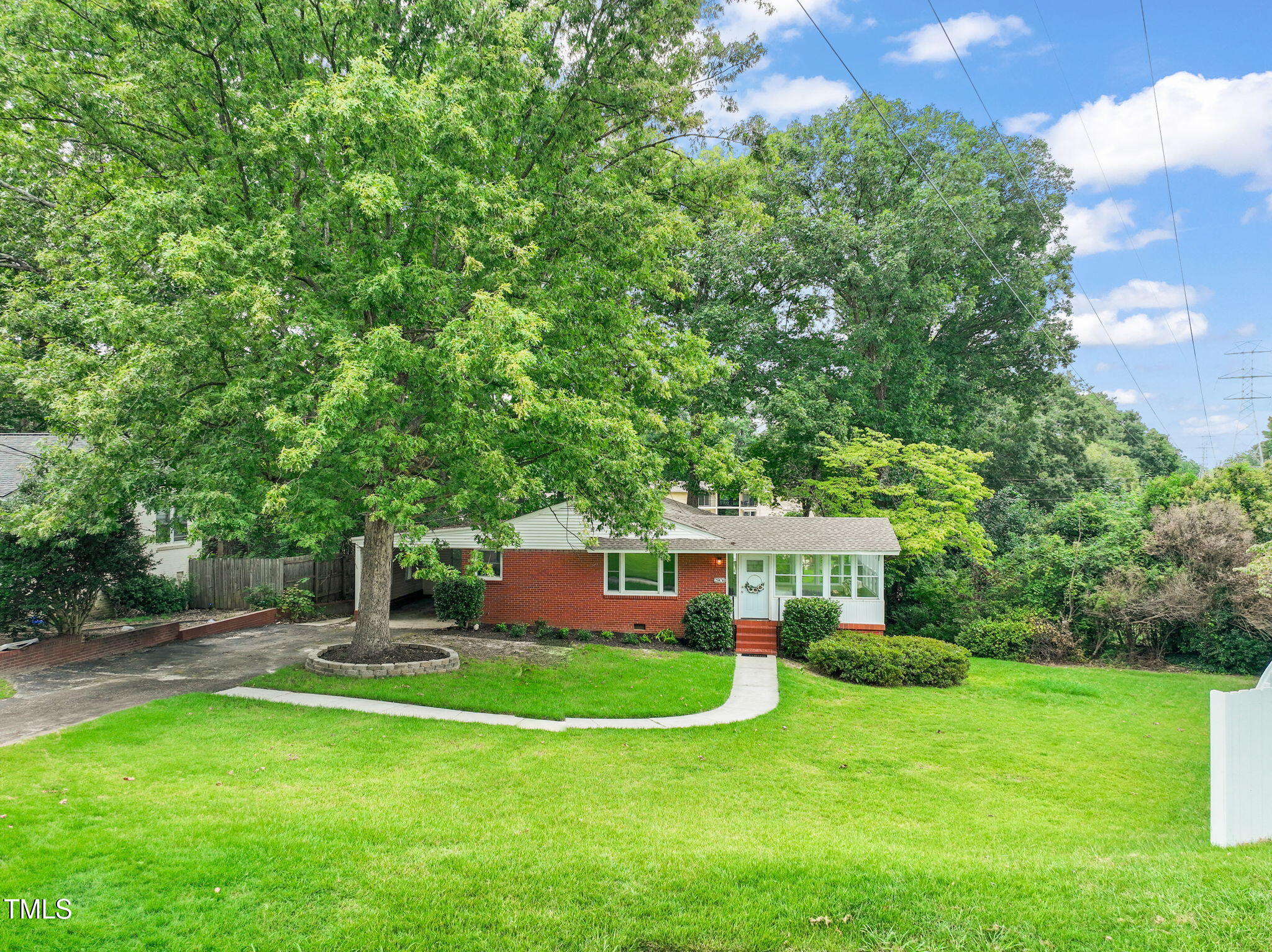 2906 Barmettler Street Raleigh, NC 27607 - Photo 27 of 29 40-web-or-mls-DJI_0338