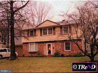 392 Camberly Road Warminster, PA 18974 - Photo 1 of 1