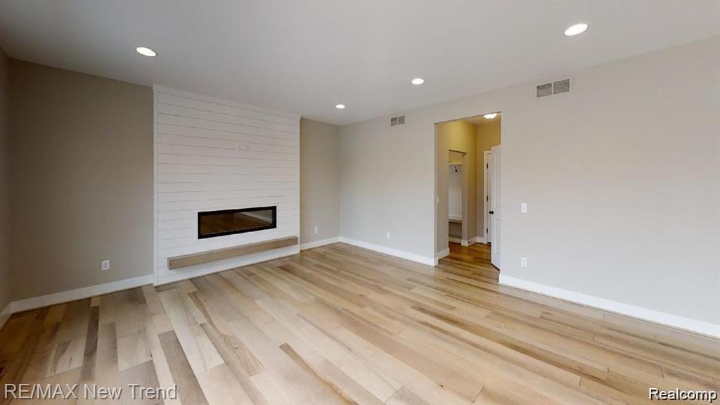 4120 Inverrary Court Commerce Township, MI 48382 - Photo 6 of 23 GetMedia (5).jpg