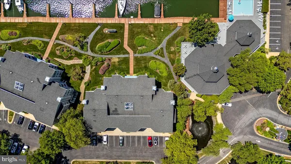 $599,000 | 116 Oyster Cove Drive, Unit 1D, Grasonville, MD 21638