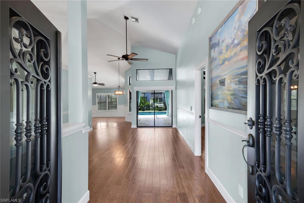 520 Raven Way Naples, FL 34110 - Photo 5 of 27 Gallery Image 5