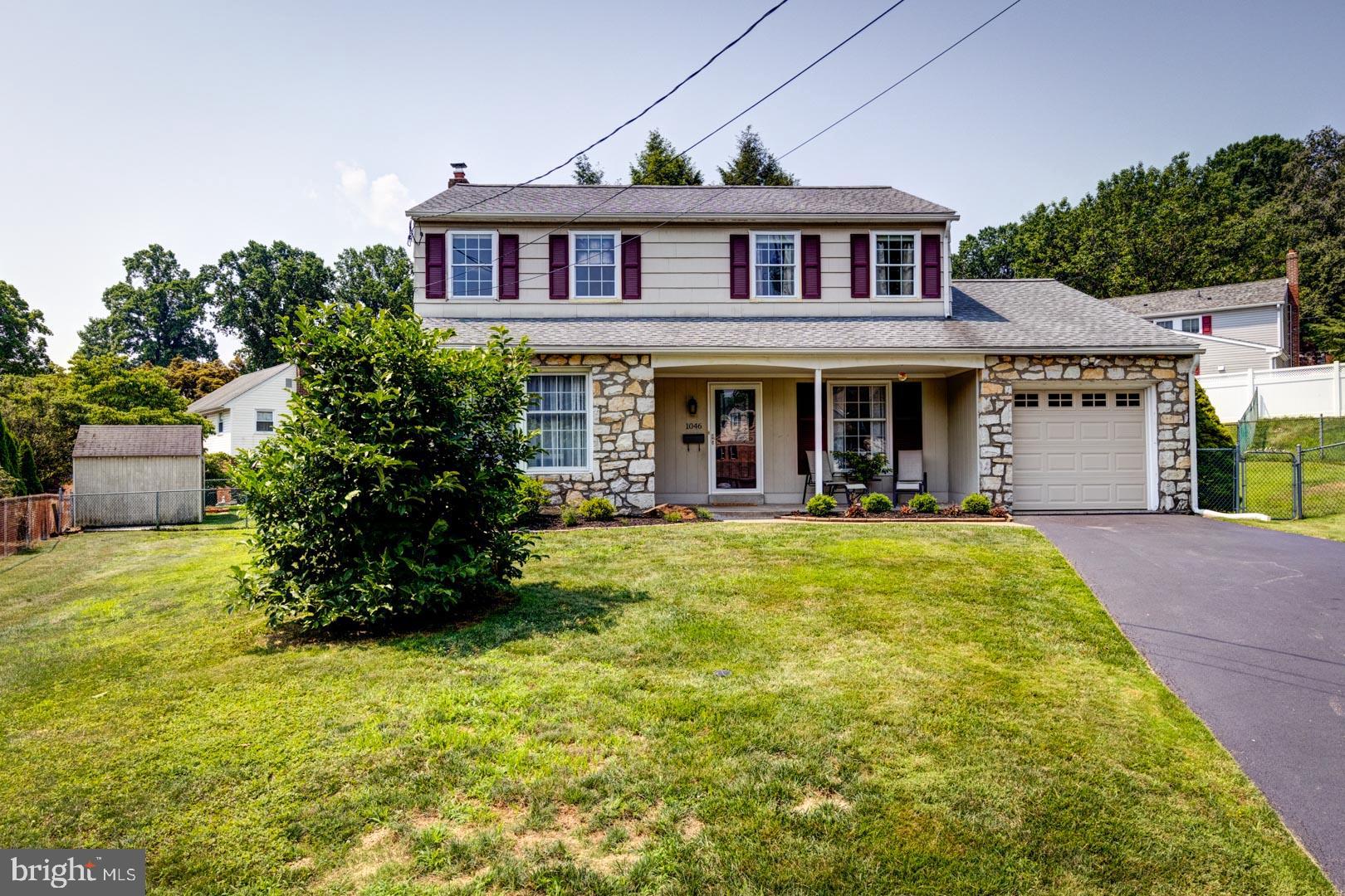 1046 Crozer Lane Springfield, PA 19064 - Photo 2 of 32