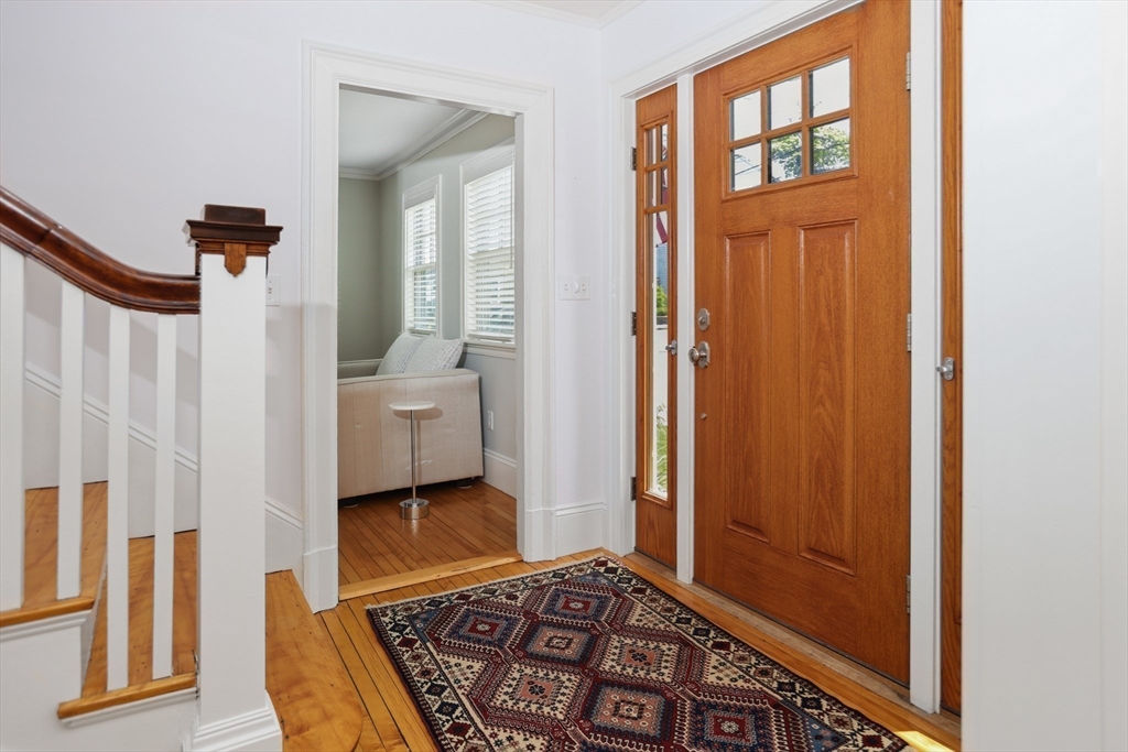 55 Gregory Street Marblehead, MA 01945 - Photo 4 of 28