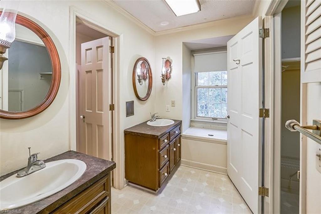 2771 W.O.W. Road Randleman, NC 27317 - Photo 17 of 23 Gallery Image 17
