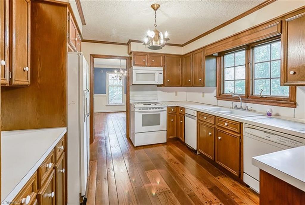 2771 W.O.W. Road Randleman, NC 27317 - Photo 6 of 23 Gallery Image 6
