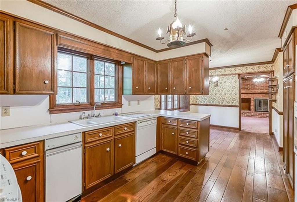2771 W.O.W. Road Randleman, NC 27317 - Photo 7 of 23 Gallery Image 7