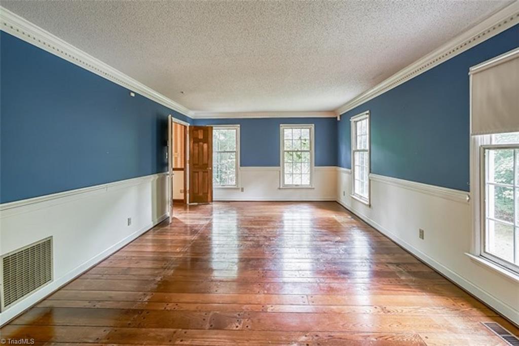 2771 W.O.W. Road Randleman, NC 27317 - Photo 10 of 23 Gallery Image 10