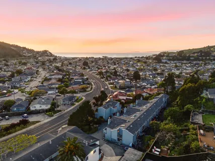 $880,000 | 939 Linda Mar Boulevard, Pacifica, CA 94044