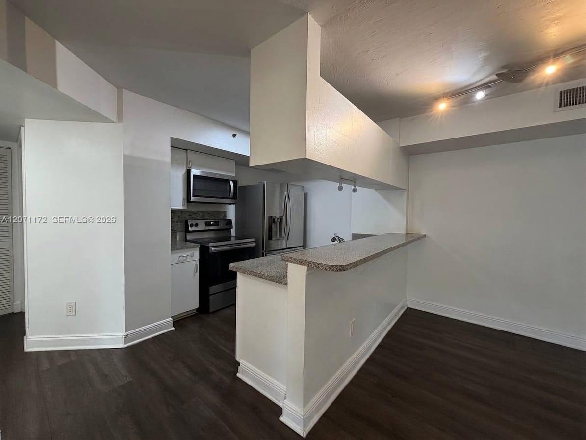 470 South Park Road, Unit 7207 Hollywood, FL 33021 - Photo 6 of 42 Gallery Image 6