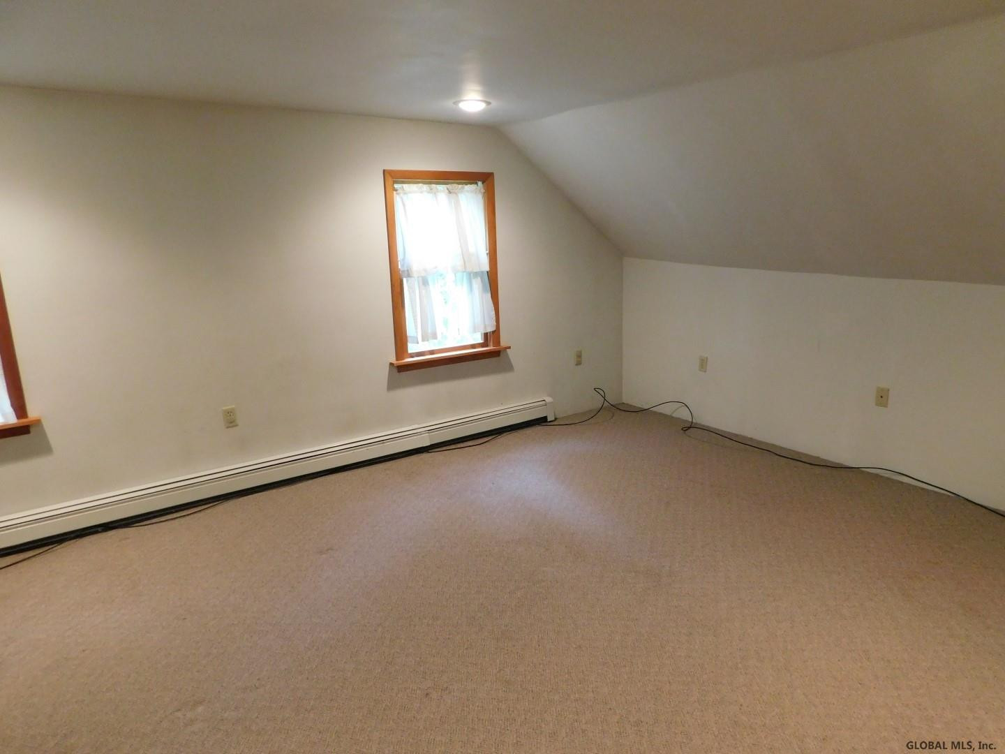196 Old Crawford Road Rotterdam, NY 12306 - Photo 20 of 37 Photo 26