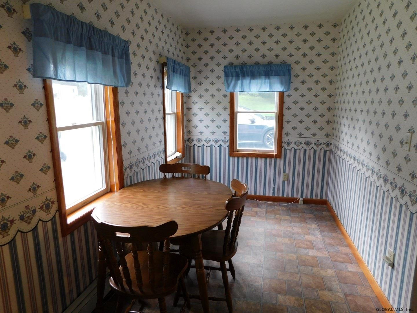 196 Old Crawford Road Rotterdam, NY 12306 - Photo 7 of 37 Photo 8