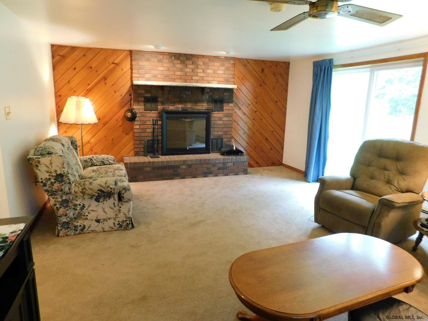 196 Old Crawford Road Rotterdam, NY 12306 - Photo 8 of 37 Photo 9