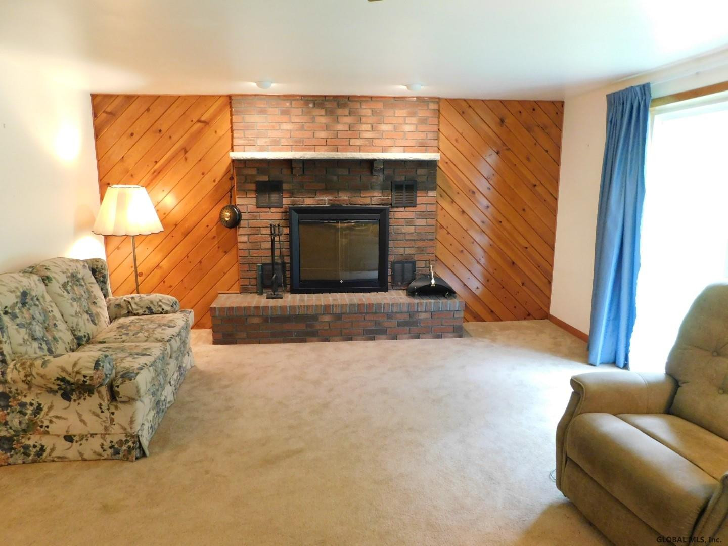 196 Old Crawford Road Rotterdam, NY 12306 - Photo 9 of 37 Photo 10