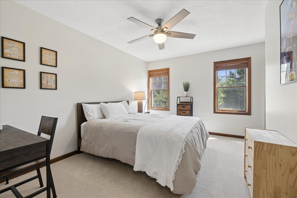190 Old Forge Road Elgin, IL 60123 - Photo 16 of 29