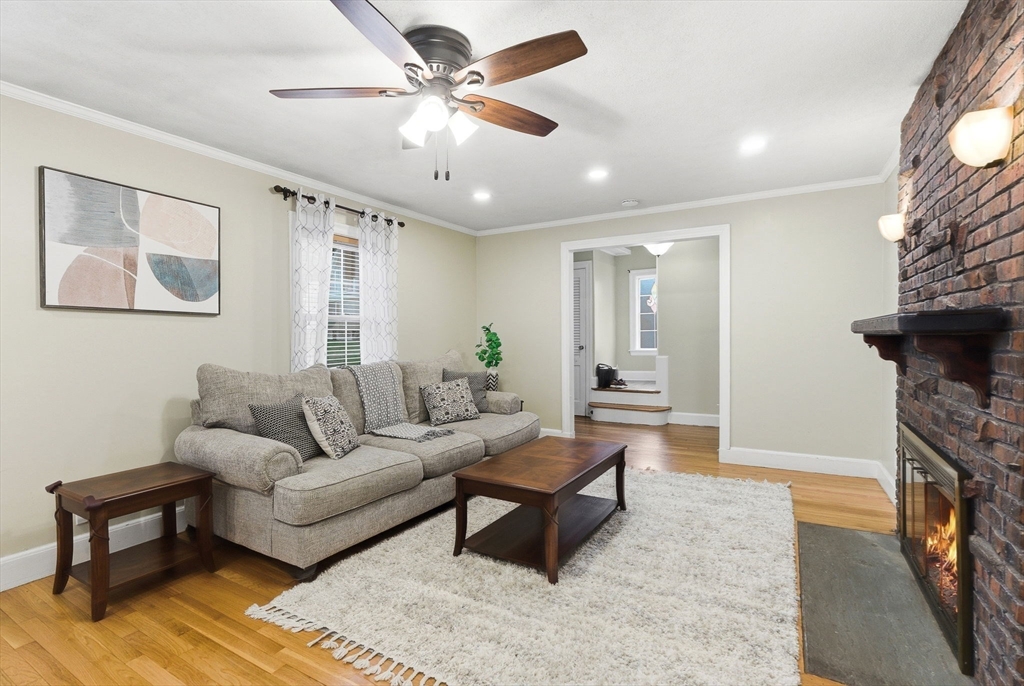 36 Fairview Road Stoneham, MA 02180 - Photo 4 of 24