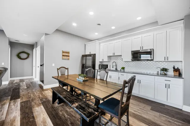 $879,000 | 21125 Byrne Lane, Nine Mile Falls, WA 99026