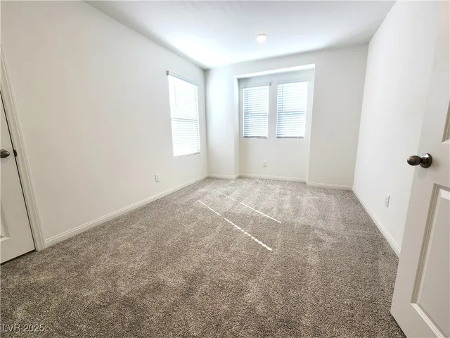 $2,095 | 2744 Tricase Street, Henderson, NV 89044