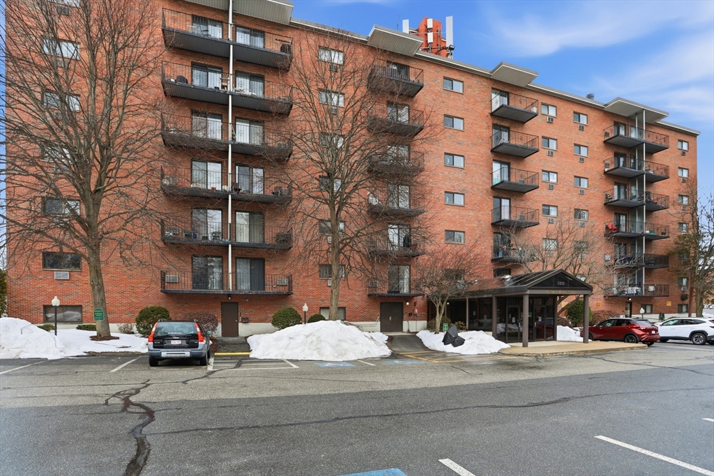 1321 Worcester Road, Unit 201 Framingham, MA 01701 - Photo 24 of 25 Gallery Image 24