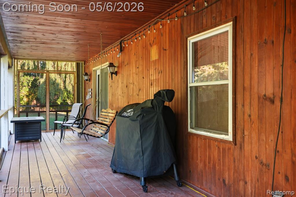 8150 Runyan Lake Road Fenton, MI 48430 - Photo 27 of 39