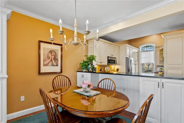 $995,000 | 9 Cutter Lane, Tiverton, RI 02878