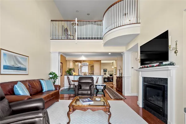 $995,000 | 9 Cutter Lane, Tiverton, RI 02878