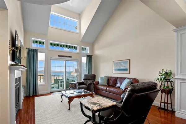 $995,000 | 9 Cutter Lane, Tiverton, RI 02878