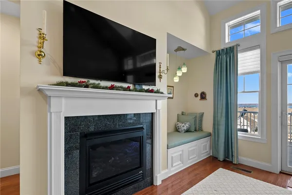 $995,000 | 9 Cutter Lane, Tiverton, RI 02878