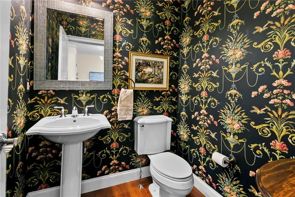 $995,000 | 9 Cutter Lane, Tiverton, RI 02878