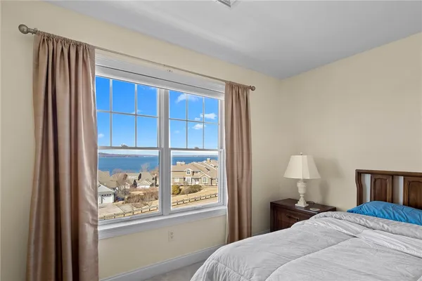 $995,000 | 9 Cutter Lane, Tiverton, RI 02878