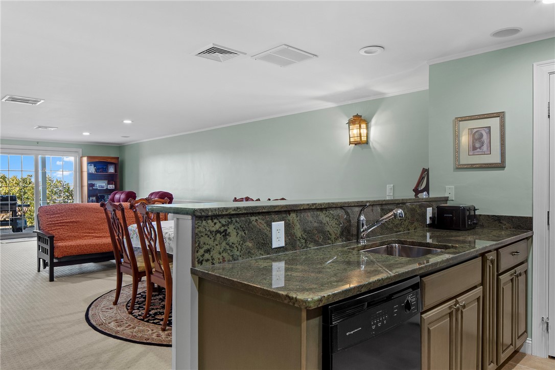 9 Cutter Lane Tiverton, RI 02878 - Photo 40 of 47