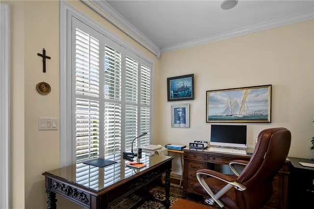 $1,095,000 | 9 Cutter Lane, Tiverton, RI 02878