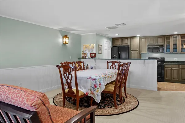 $995,000 | 9 Cutter Lane, Tiverton, RI 02878