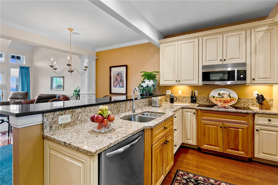 9 Cutter Lane Tiverton, RI 02878 - Photo 7 of 47