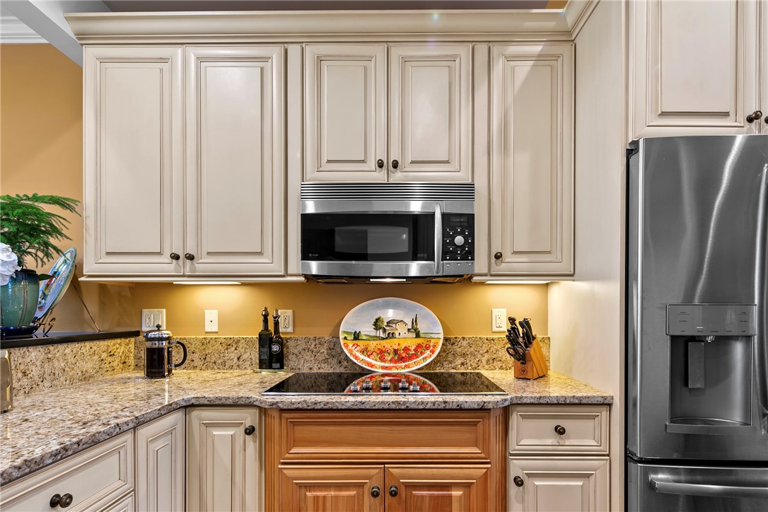 9 Cutter Lane Tiverton, RI 02878 - Photo 9 of 47