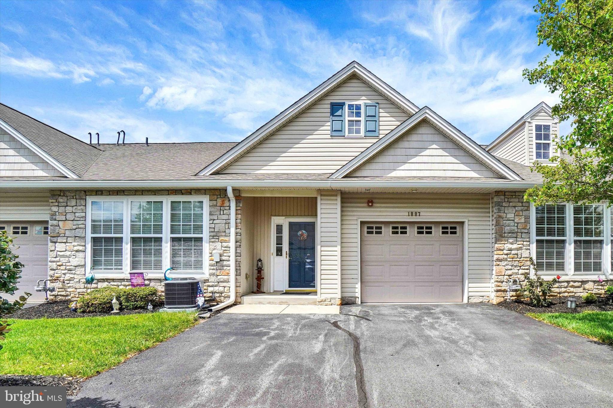 1007 Marshview Road, Unit 1007 Stewartstown, PA 17363 - Photo 1 of 28 Gallery Image 1