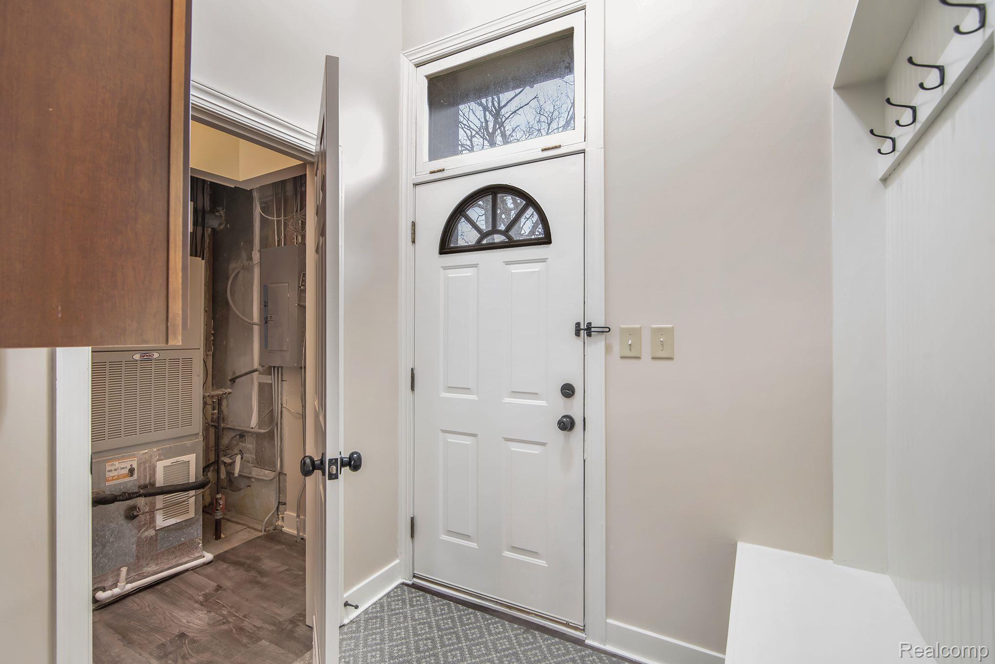 6785 Dutch Road Saginaw, MI 48609 - Photo 14 of 34