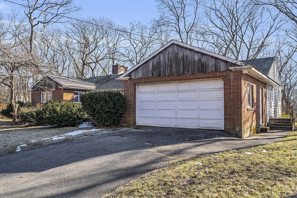 90 East Border Road Malden, MA 02148 - Photo 38 of 40 Gallery Image 38