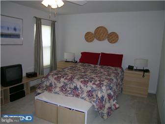 202 Coventry Road Chalfont, PA 18914 - Photo 7 of 12 Bedroom - Main