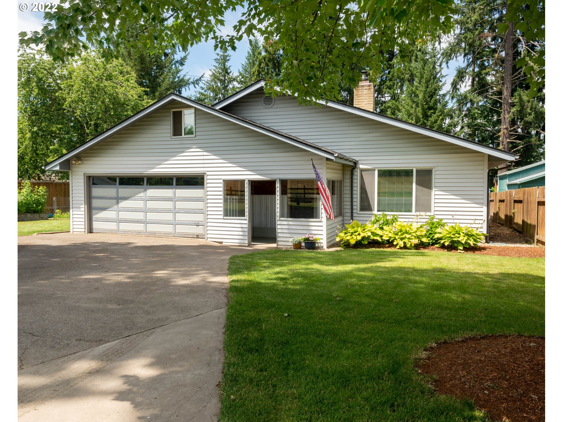 36227 Enterprise Road Creswell, OR 97426 - Photo 1 of 32 a front view of house with yard and green space