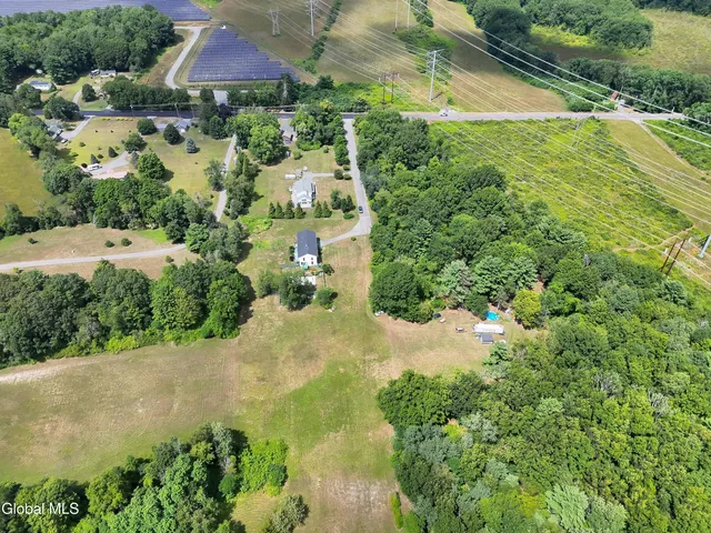 $524,900 | 16 Theresa Lane, Voorheesville, NY 12186