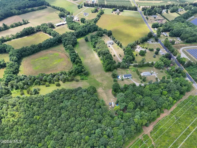 $524,900 | 16 Theresa Lane, Voorheesville, NY 12186