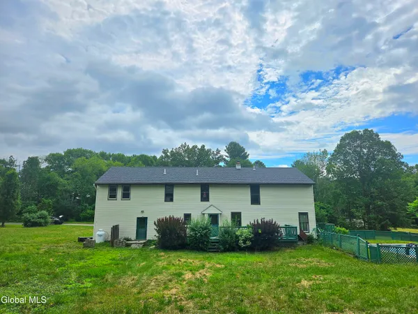 $524,900 | 16 Theresa Lane, Voorheesville, NY 12186