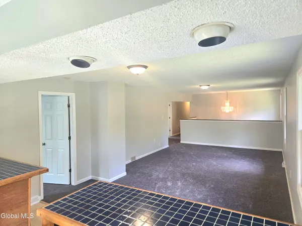 $524,900 | 16 Theresa Lane, Voorheesville, NY 12186