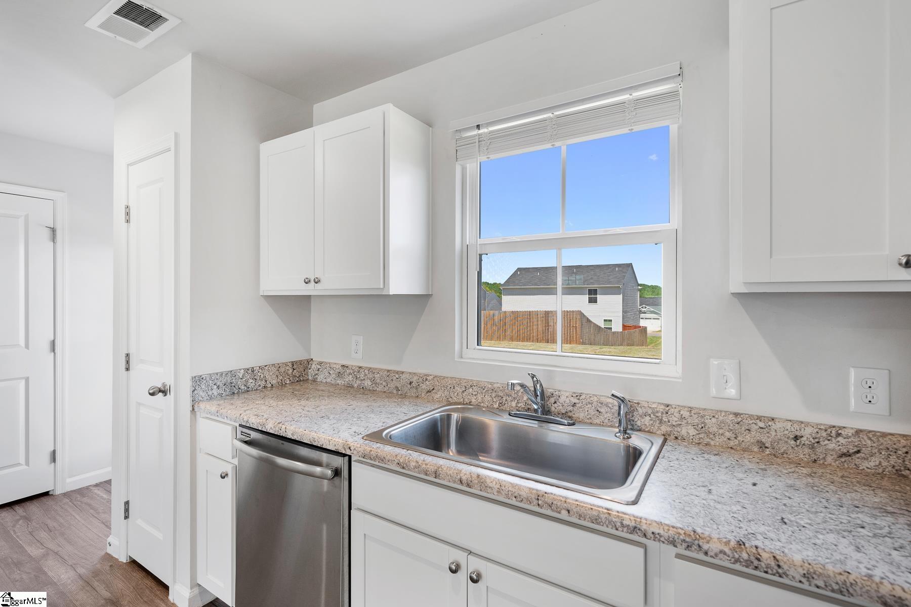 711 Jacobs Trail Inman, SC 29349 - Photo 12 of 29 Gallery Image 12