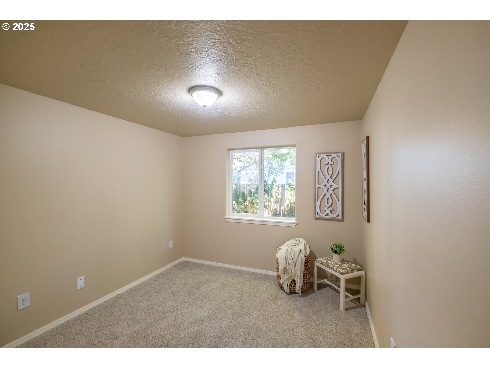 2425 Brown Road Northeast Salem, OR 97305 - Photo 13 of 28 Gallery Image 13