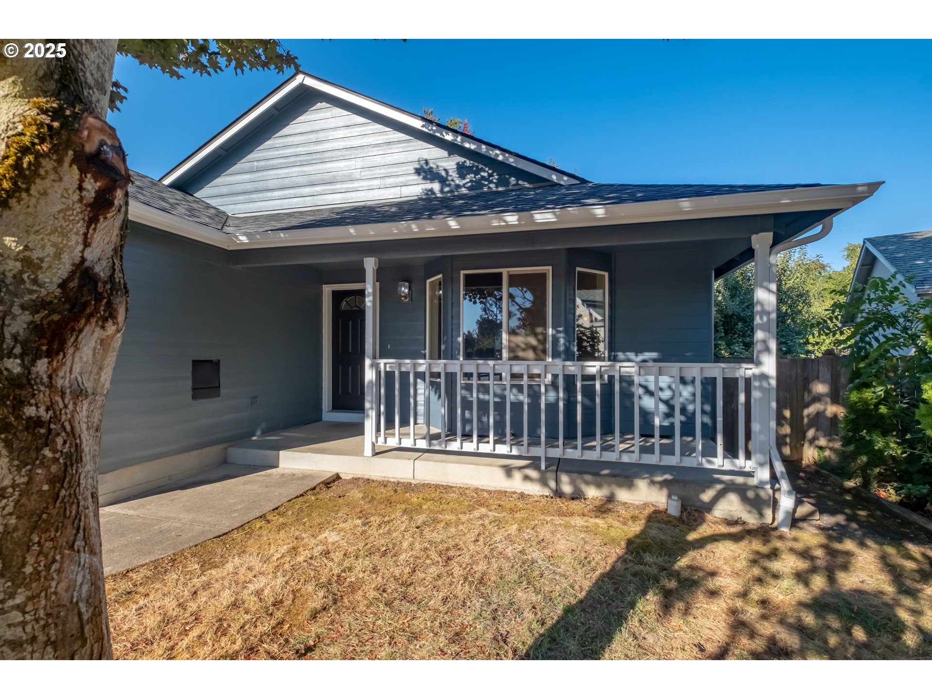 2425 Brown Road Northeast Salem, OR 97305 - Photo 3 of 28 Gallery Image 3