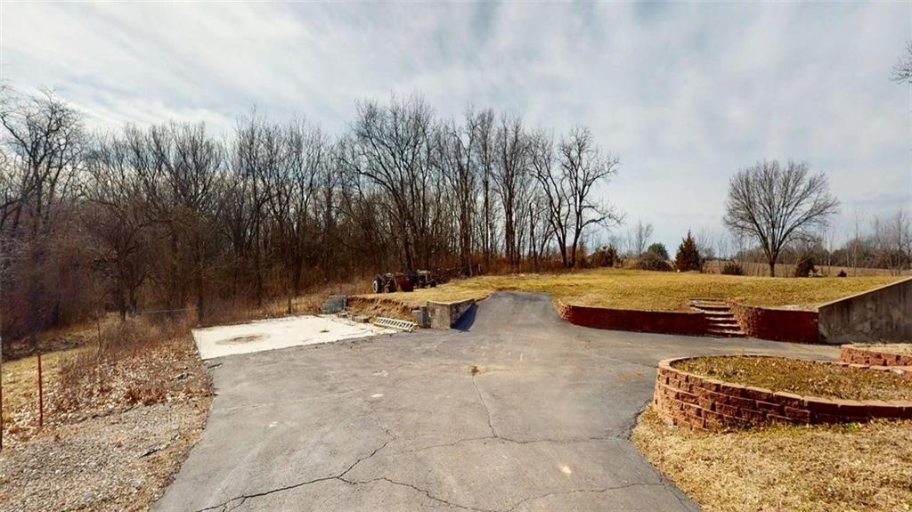 15683 Gilman Road Leavenworth, KS 66048 - Photo 58 of 63