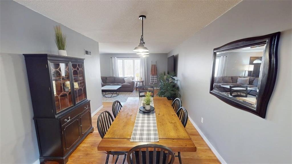 15683 Gilman Road Leavenworth, KS 66048 - Photo 6 of 63