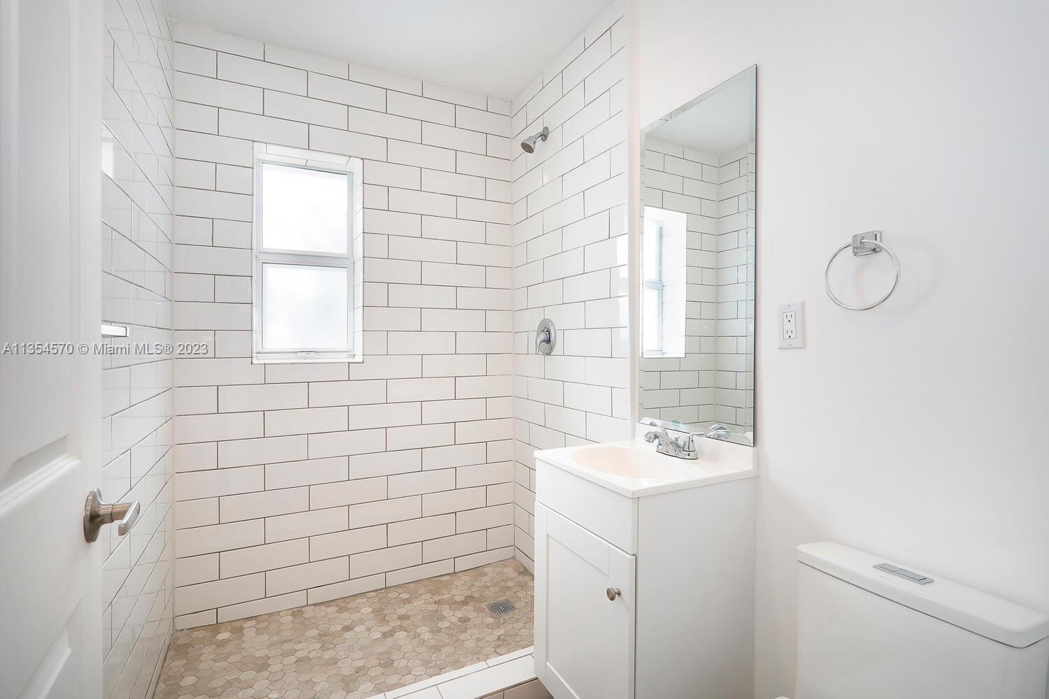 3530 Douglas Road Coconut Grove, FL 33133 - Photo 22 of 23